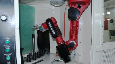 機械手自動噴涂的優(yōu)點有哪些？看看噴涂設(shè)備廠家怎么說