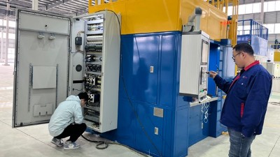 再獲老客戶青睞—汽車零部件客戶現(xiàn)場驗收PZ46自動噴膠機