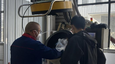 無錫客戶到訪安捷倫南通工廠，滾噴機打樣圓滿成功