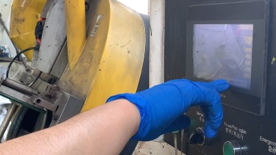 還在人工噴涂？來(lái)看看安捷倫自動(dòng)噴涂設(shè)備如何工作!