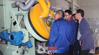 國(guó)內(nèi)做鐵氟龍噴涂的自動(dòng)化設(shè)備生產(chǎn)廠家有哪些？